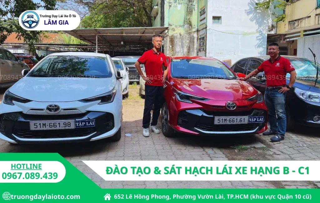 đội ngũ giáo viên dạy lái xe ô tô tại Lâm Gia