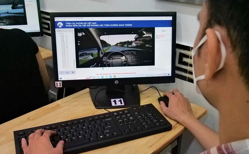 Phần mềm thi mô phỏng lái ô tô