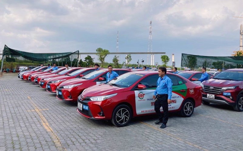 Sân tập lái xe thành công nhà bè